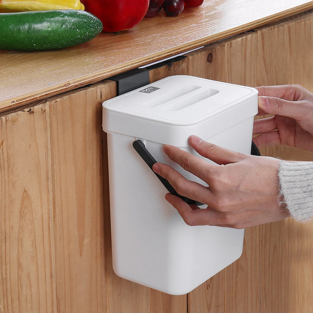 Mini Lixeira de Suspensão Compacta | MiniBin